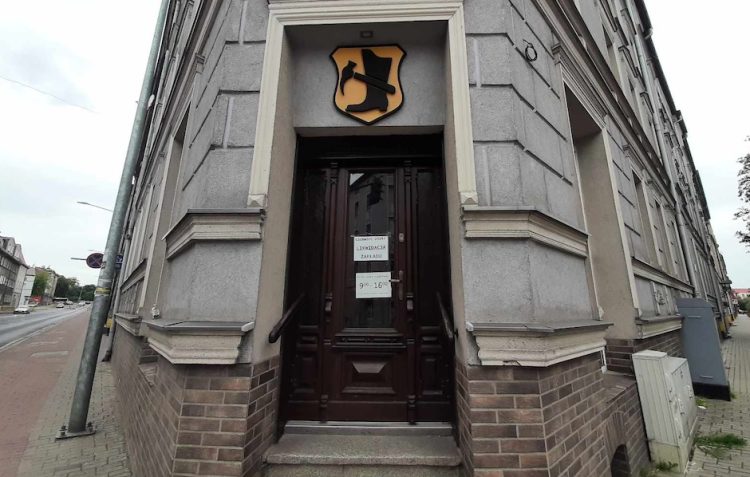 Koniec jednego z najstarszych zakładów szewskich w Słupsku. (fot. Radio Gdańsk/Przemek Woś)