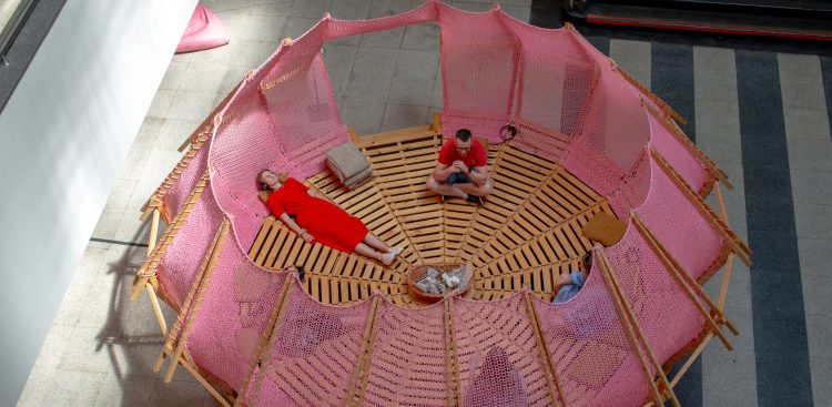 Instalacja "Nesting - seeding" w Muzeum Emigracji w Gdyni będzie dostępna do 8 grudnia
(Fot. Muzeum Emigracji w Gdyni)