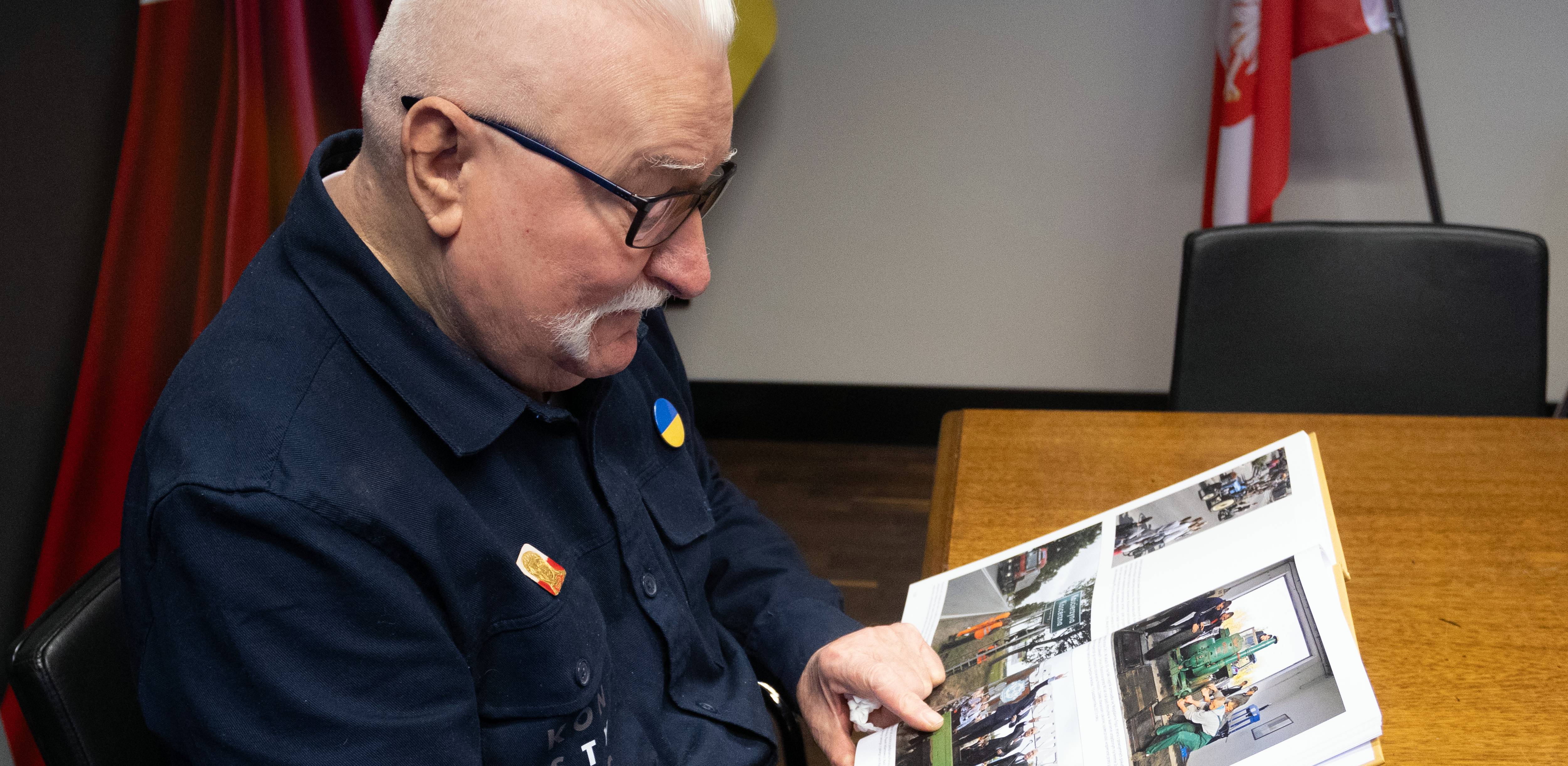 Zdjęcie archiwalne. Lech Wałęsa w Europejskim Centrum Solidarności - 18.12.2023 r. (fot. Anna Rezulak/KFP)