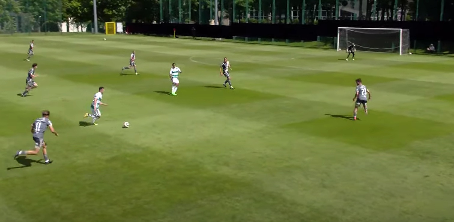 Piłkarski sparing Lechia - Chojniczanka we Władysławowie. 03072024 r. (Fot. youtube.com/@TVLechia)