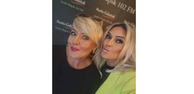 Joanna Merecka-Łotysz (z lewej) i Ewa Sakowicz rozmawiały dziś o makijażu na lato. Posłuchaj jakie trendy obowiązują w tum sezonie. (fot. Ewa Sakowicz)