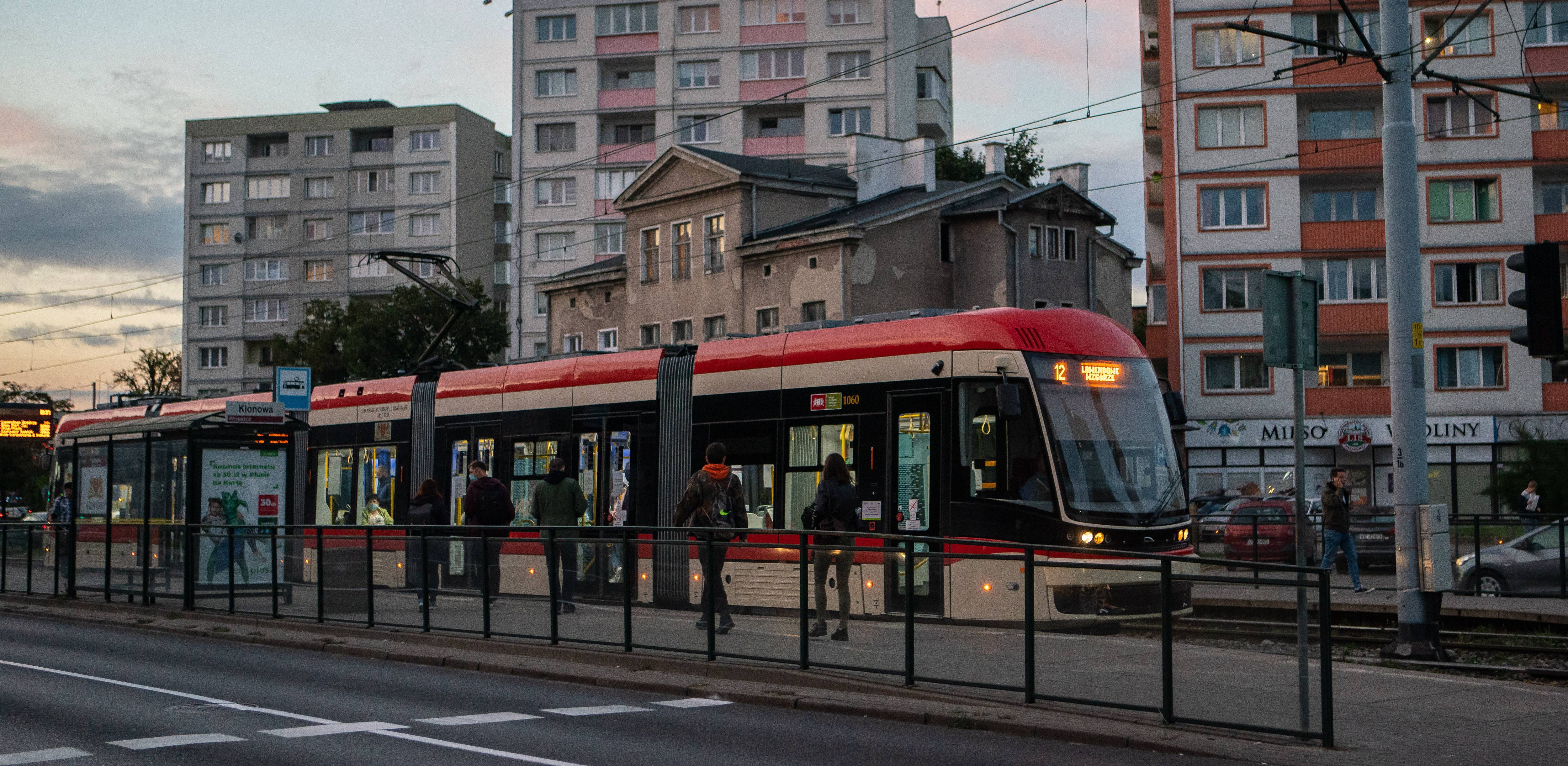 Zdjęcie archiwalne. Gdańsk-Wrzeszcz, al. Grunwaldzka (fot. Anna Rezulak/KFP)
