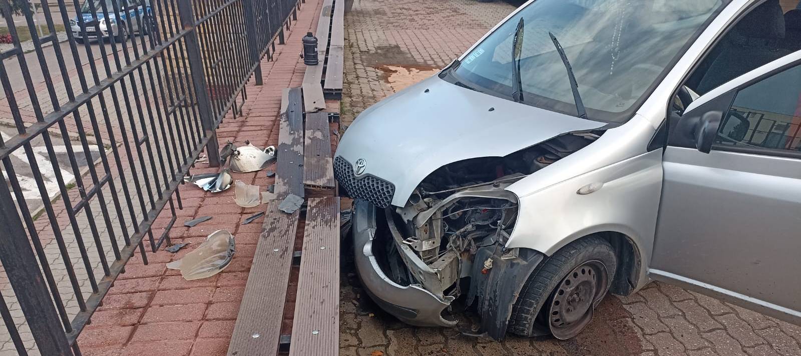 Wypadek na Placu Wolności w centrum Dzierzgonia (fot. KPP Sztum)