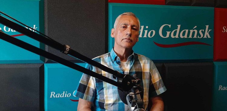 Andrzej Liberek ze stowarzyszenia Grzmot był gościem Radia Gdańsk. (fot. Radio Gdańsk/Przemek Woś)