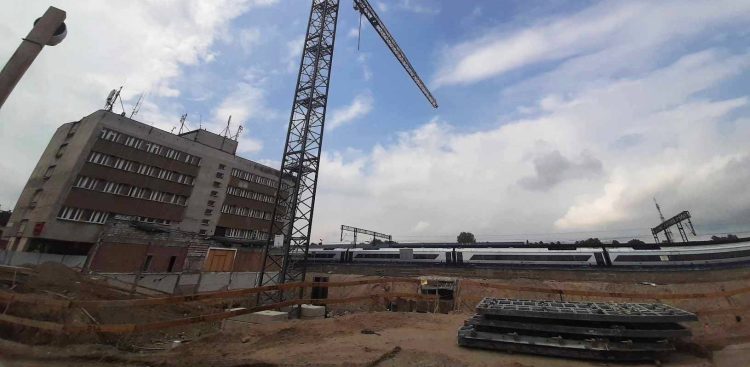 Budowa dworca kolejowego w Słupsku (fot. Radio Gdańsk/Przemysław Woś)