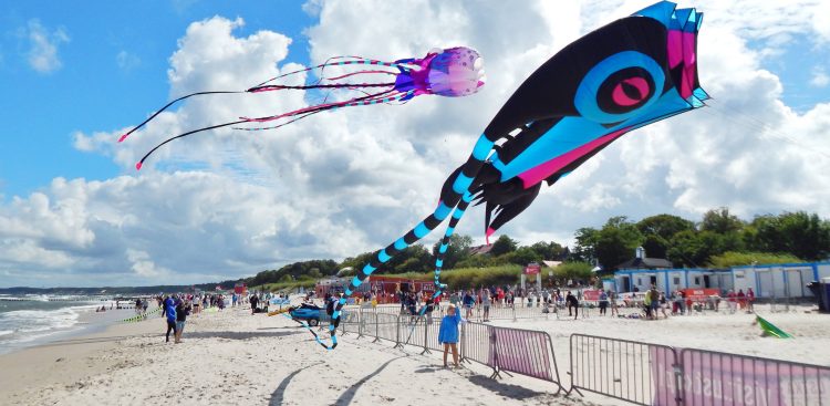 Columbus Festiwal Latawców w Ustce - 10.08.2024 r. (fot. słuchacz Radia Gdańsk Mariusz Jasłowski)