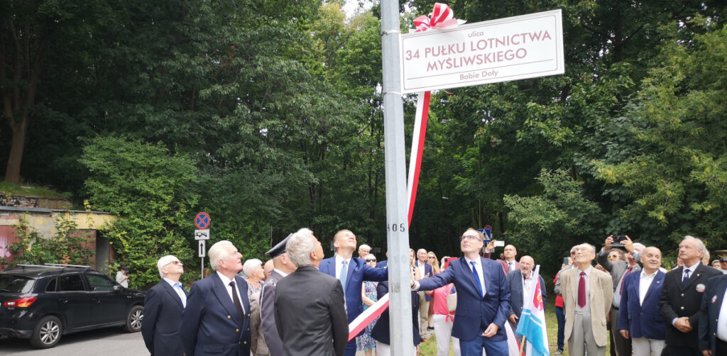 Nadanie nazwy 34. Pułkowi Lotnictwa Wojskowego