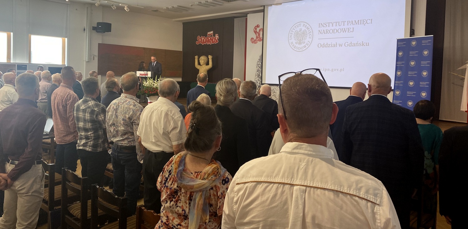 Wręczenie Krzyży Wolności i Solidarności (fot. Radio Gdańsk/Kuba Kaługa)