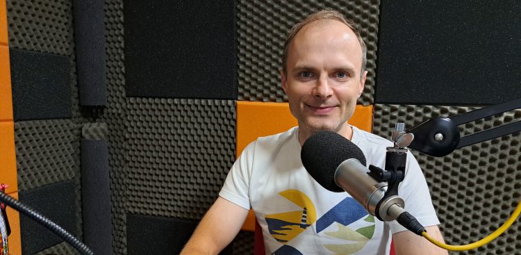 Sebastian Gruszka  z Fundacji Na Rowerze
(Fot. Radio Gdańsk/Sebastian Kwiatkowski)