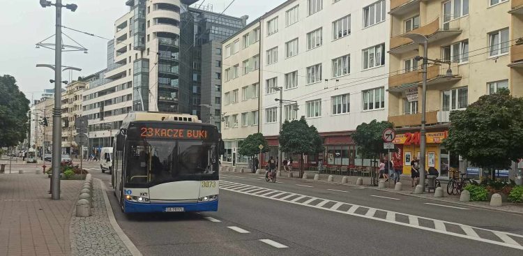 trolejbus, Gdynia, Świętojańska
(Fot. Radio Gdańsk/Rafał Korbut)