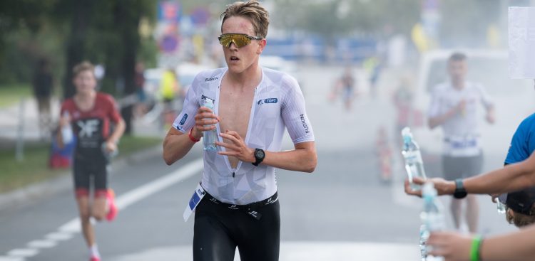 Zawody wywołały duże utrudnienia w ruchu
(PAP/Andrzej Jackowski)