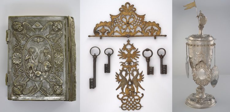 Wśród eksponatów są m.in.: oprawa księgi żałobnej cechu mierniczych ziarna, szyld cechu ślusarzy i wilkom gdańskich czeladników murarskich
(Fot. mat. pras.)