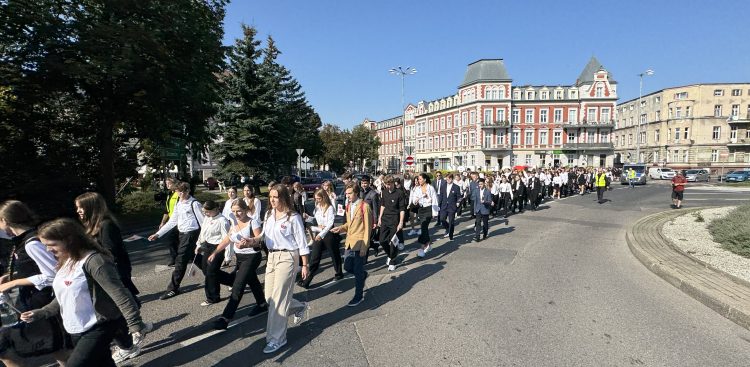 II LO ze Słupska świętuje swoje 75-lecie. (fot. Radio Gdańsk)
