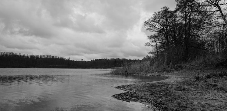 Jezioro Otomińskie (fot. Wikimedia Commons)