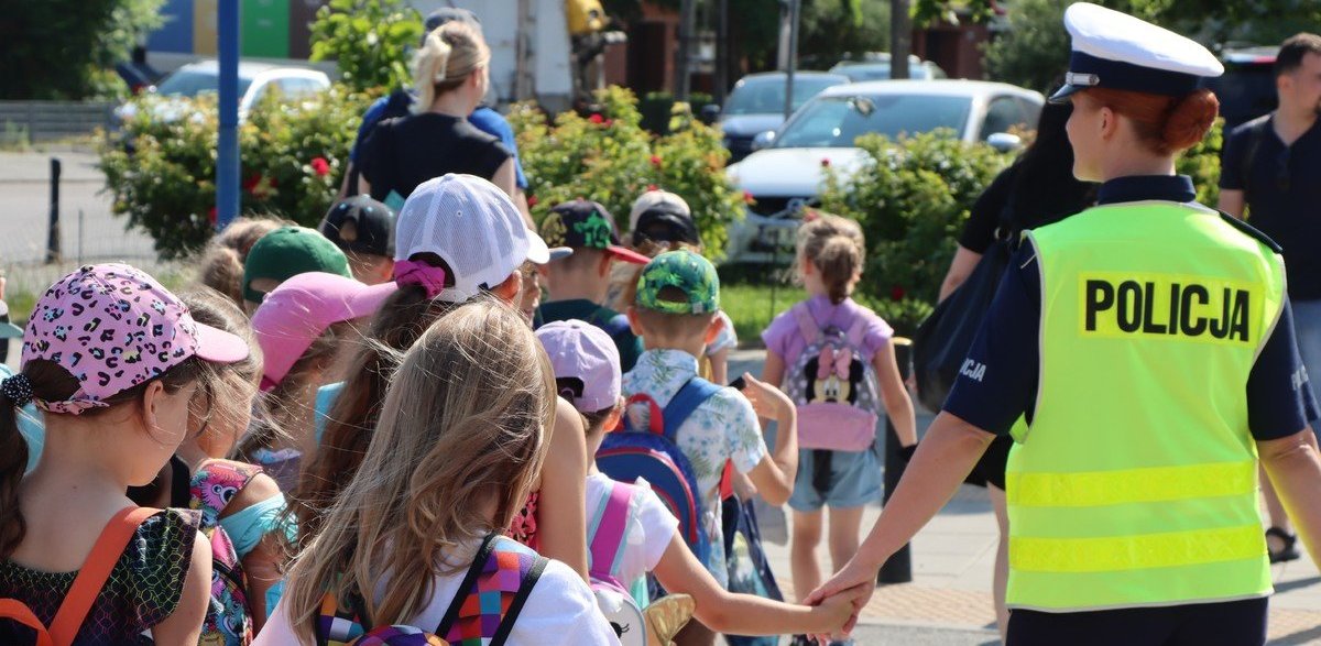 Mundurowi będą m.in. przypominać zasady bezpieczeństwa w ruchu drogowym(Fot. KGP)