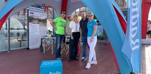 Nasza radiowa ekipa na peronie Gdańsk Rębiechowo (fot. Radio Gdańsk/Andrzej Dubas)