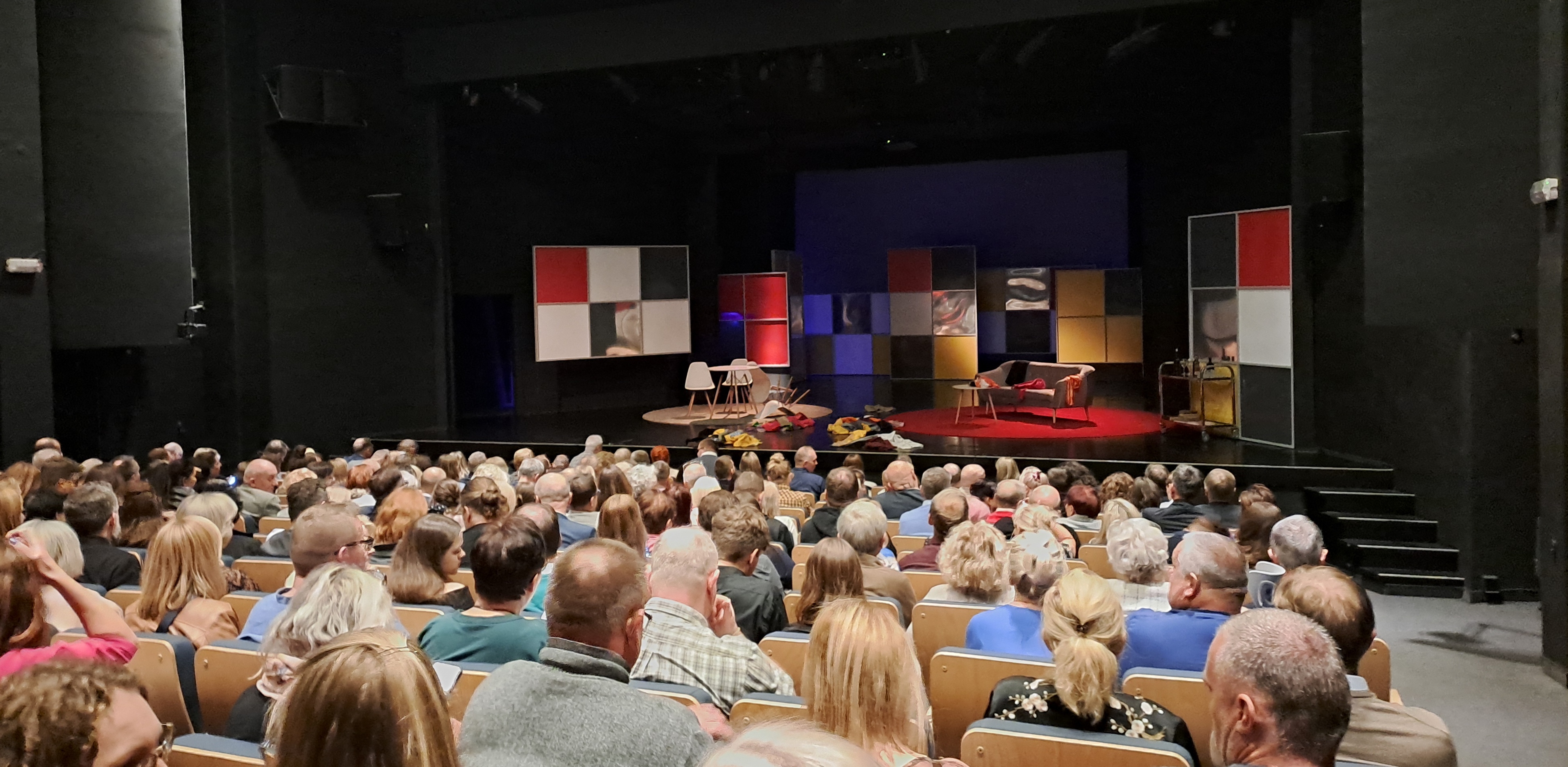 Spektakl "Kochanie, wróciłem!" (fot. Radio Gdańsk/Barbara Brinken)