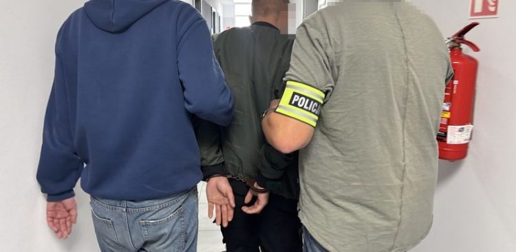 Obaj podejrzani zostali zatrzymani i usłyszeli zarzuty
(fot. KPP Wejherowo)