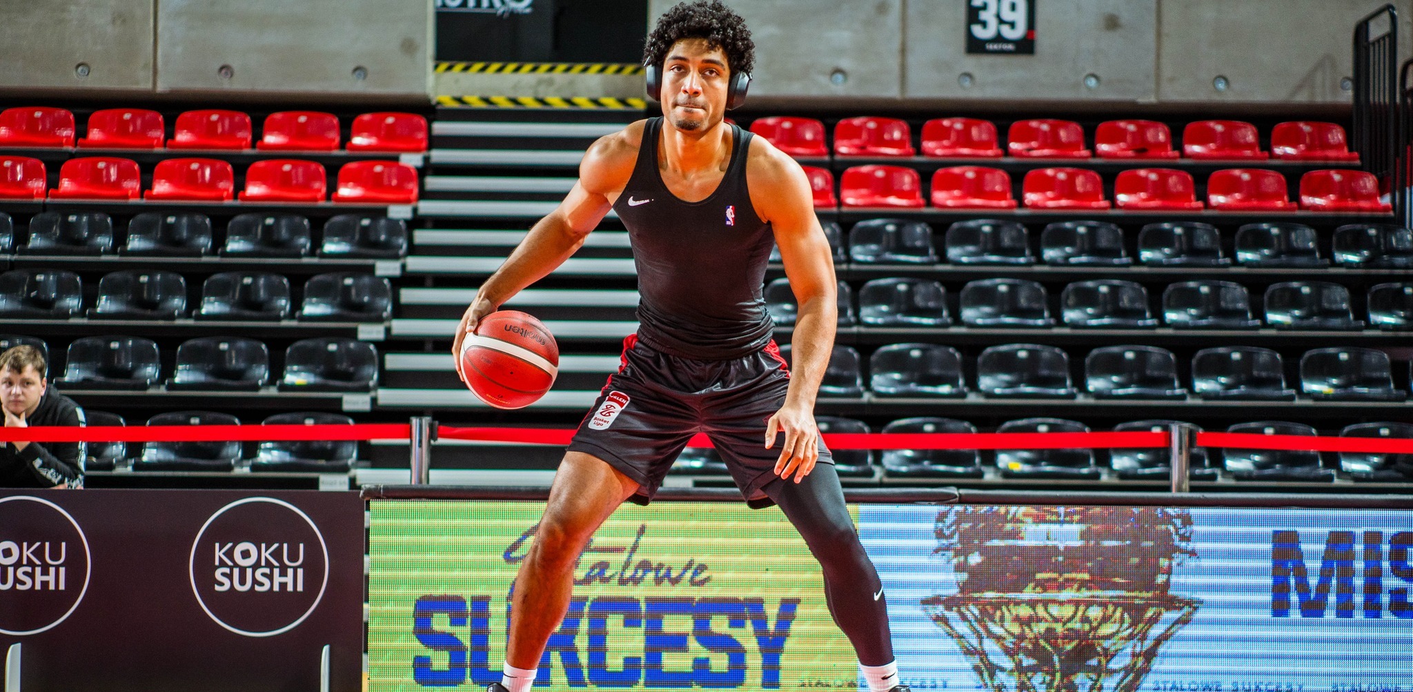 Czarni przegrali dwa pierwsze mecze z ligowymi średniakami, a to zespoły z którymi bezpośrednie starcia mogą się liczyć w walce o play-off, do której to fazy rozgrywek zespół ze Słupska ma teraz bardzo daleko(Fot. Czarni To Wy)