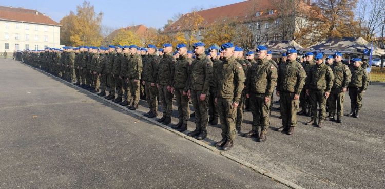 Ślubowanie złożyło 161 żołnierzy (fot. Radio Gdańsk/Maciej Szczakowski)