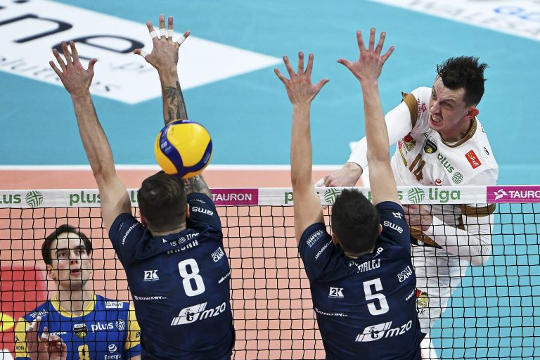 (Fot. PAP/Adam Warżawa)