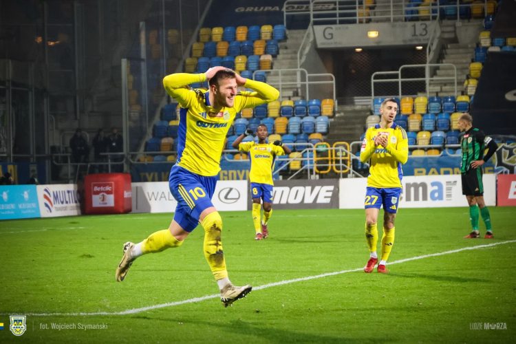 Karol Czubak w barwach Arki Gdynia (fot. Wojciech Szymański/arka.gdynia.pl)