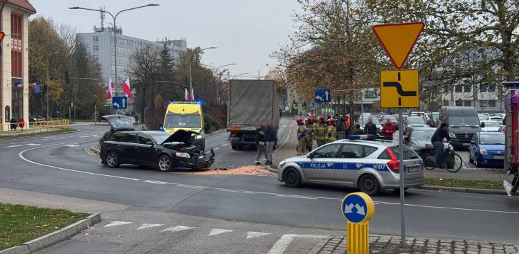 Kolizja w Słupsku (fot. Radio Gdańsk)