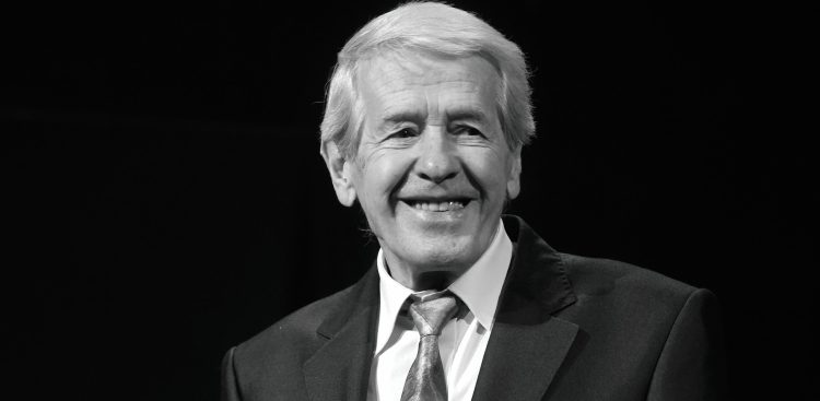 Zdjęcie archiwalne. Teatr Wybrzeże w Gdańsku. Nagrody Teatralne za rok 2018. Nagrodę dla weteranów Związku Artystów Scen Polskich otrzymał Jan Sieradziński. 1.04.2019 r. (fot. Maciej Kosycarz / KFP)