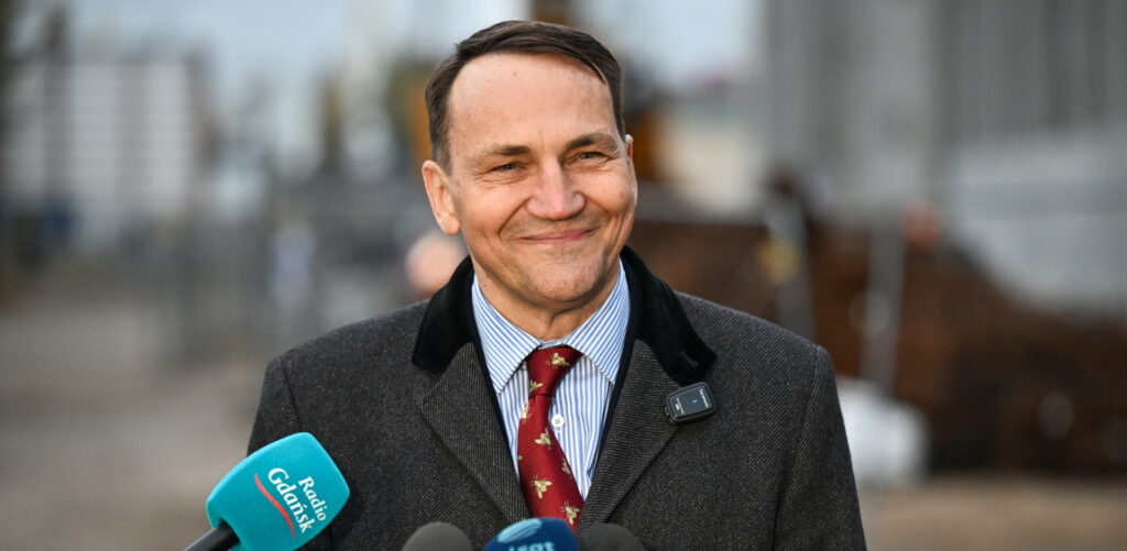 Radosław Sikorski, minister spraw zagranicznych (Fot. PAP/Marcin Gadomski)