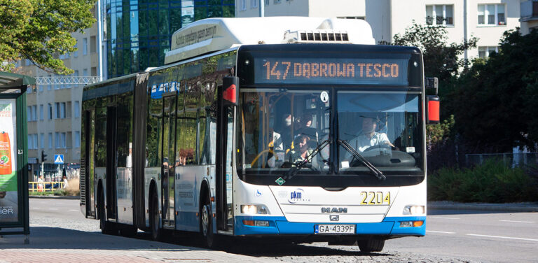 autobus komunikacji miejskiej w Gdyni (Fot. ZKM Gdynia)