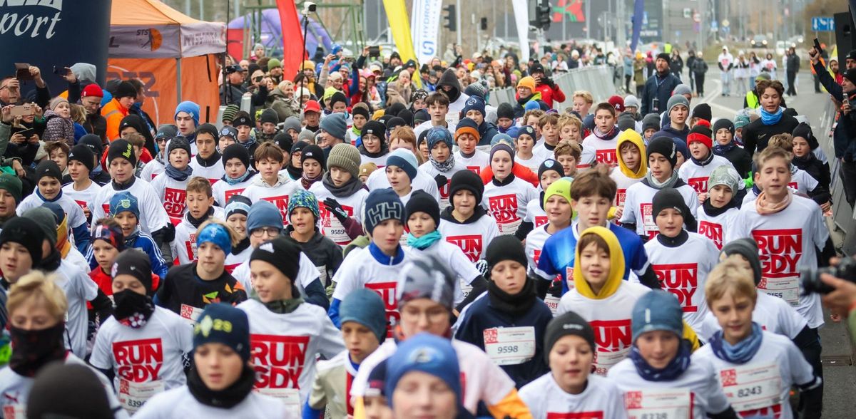 Głównym punktem Gdyńskiego Biegu Niepodległości był bieg na dystansie 10 kilometrów (fot. gdyniasport.pl/Wojciech Szymański)