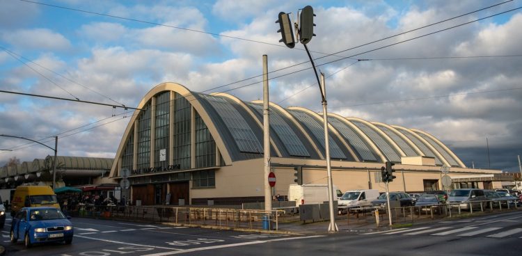 Hale Targowe w Gdyni (fot. KFP/Anna Rezulak)