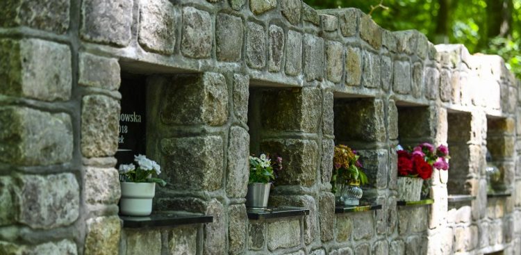 Kolumbarium. Cmentarz Komunalny w Sopocie (fot. Jerzy Bartkowski, Sopografia)