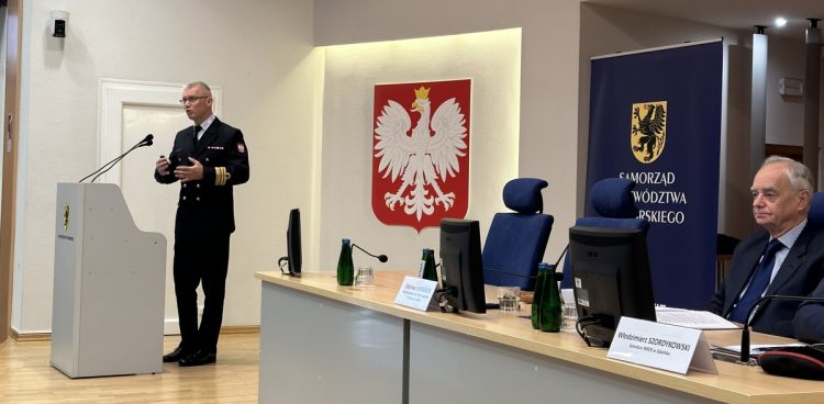 Głównym tematem Wojewódzkiej Rady Dialogu Społecznego w Gdańsku było przygotowanie prawne na zagrożenia (fot. Radio Gdańsk/Oskar Bąk)