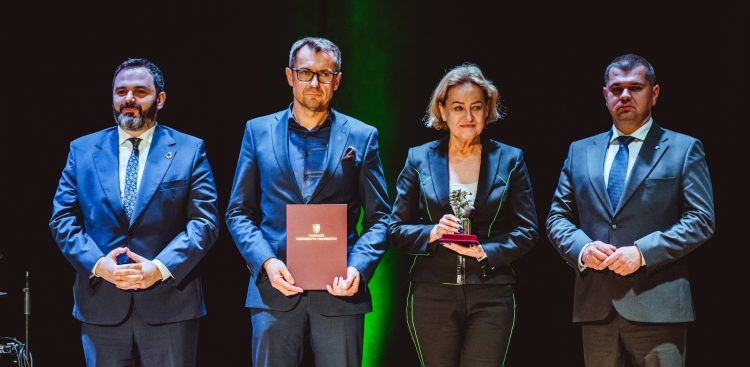 Podczas gali wyróżniono Port Czystej Energii, Pomorski Alarm Smogowy oraz Kronos Polymer (fot. Facebook/Port Czystej Energii)