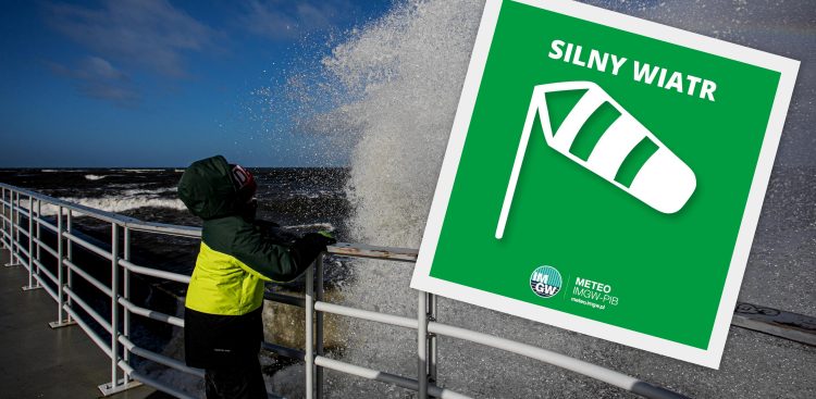 Kołobrzeg. Sztorm na Bałtyku. 23.02.2022 r. (fot. Krzysztof Mystkowski/KFP ; graf. IMGW)