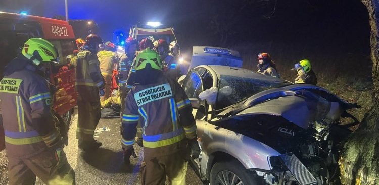 Wypadek na trasie Kamela–Roztoka (fot. OSP Egiertowo)