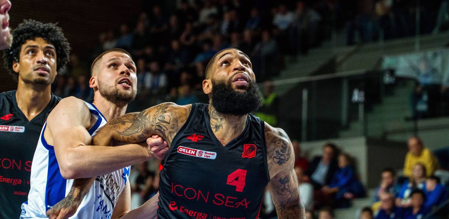 AMW Arka Gdynia kontra Energa Icon Sea Czarni Słupsk - 01.12.2024 r. (fot. Czarni Słupsk/P. Przyborowski)