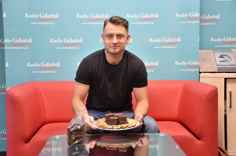 Luis Niemc z piekarni–cukierni Rogalik (fot. Radio Gdańsk/Michał Rudnicki)