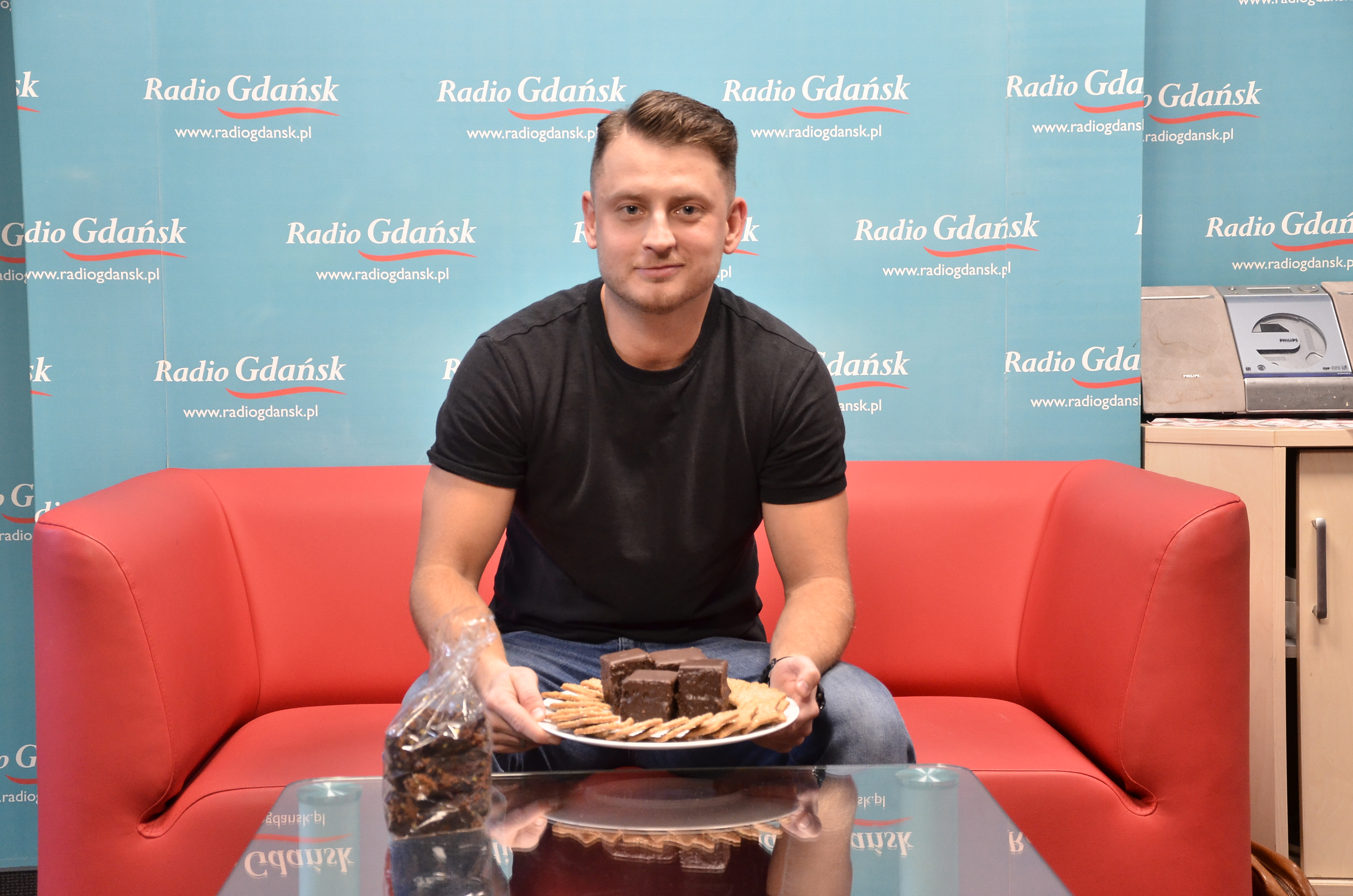 Luis Niemc z piekarni–cukierni Rogalik (fot. Radio Gdańsk/Michał Rudnicki)