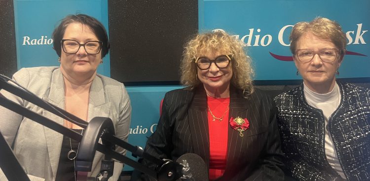 Agnieszka Dobosz, Danuta Wawrowska oraz Barbara Studzińska (fot. Radio Gdańsk/Joanna Merecka-Łotysz)