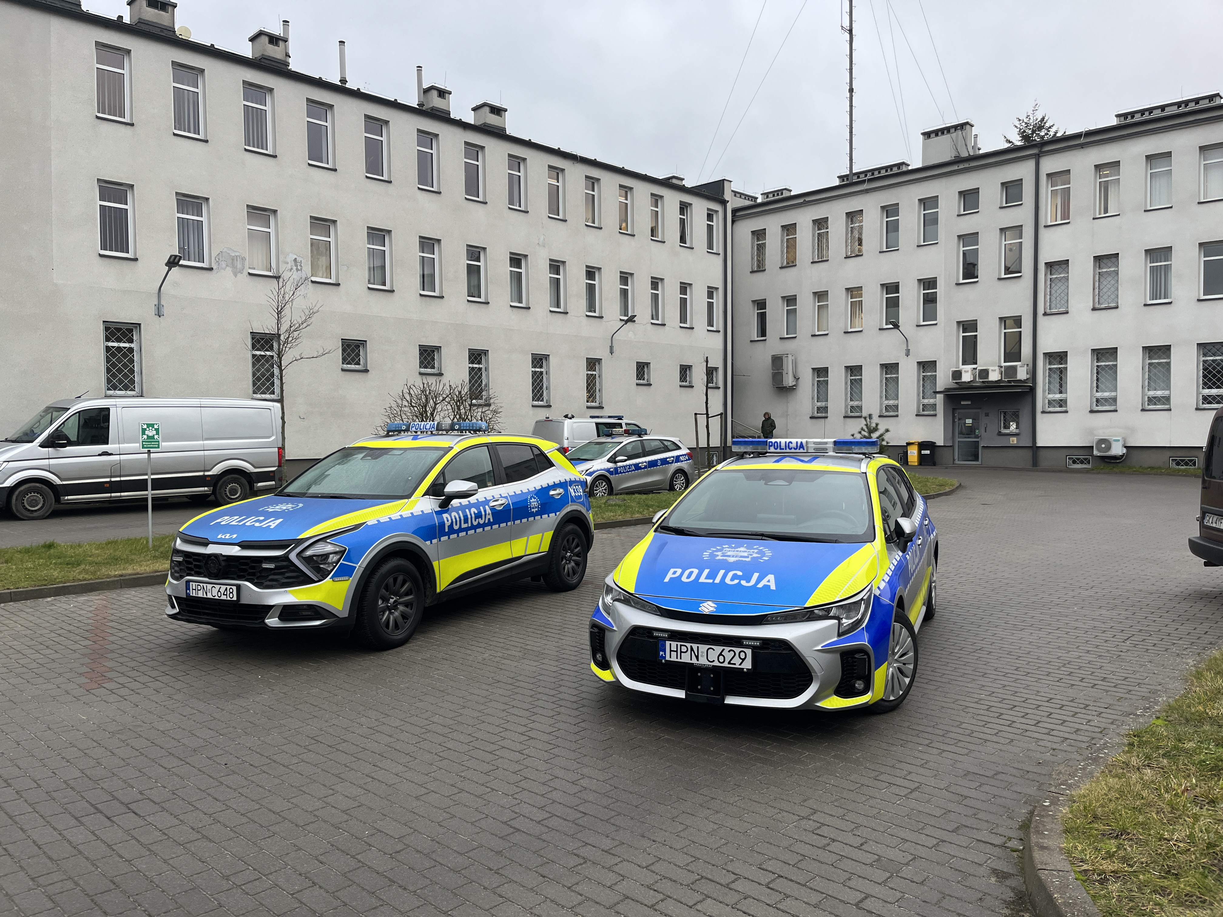 Nowe radiowozy w Wejherowie (Fot. KPP Wejherowo)