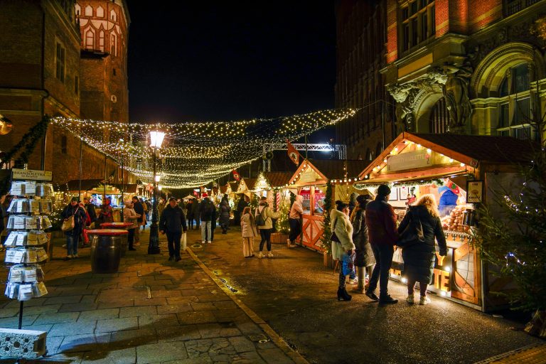 Jarmark Bożonarodzeniowy w Gdańsku (fot. Paweł Marcinko/ KFP)