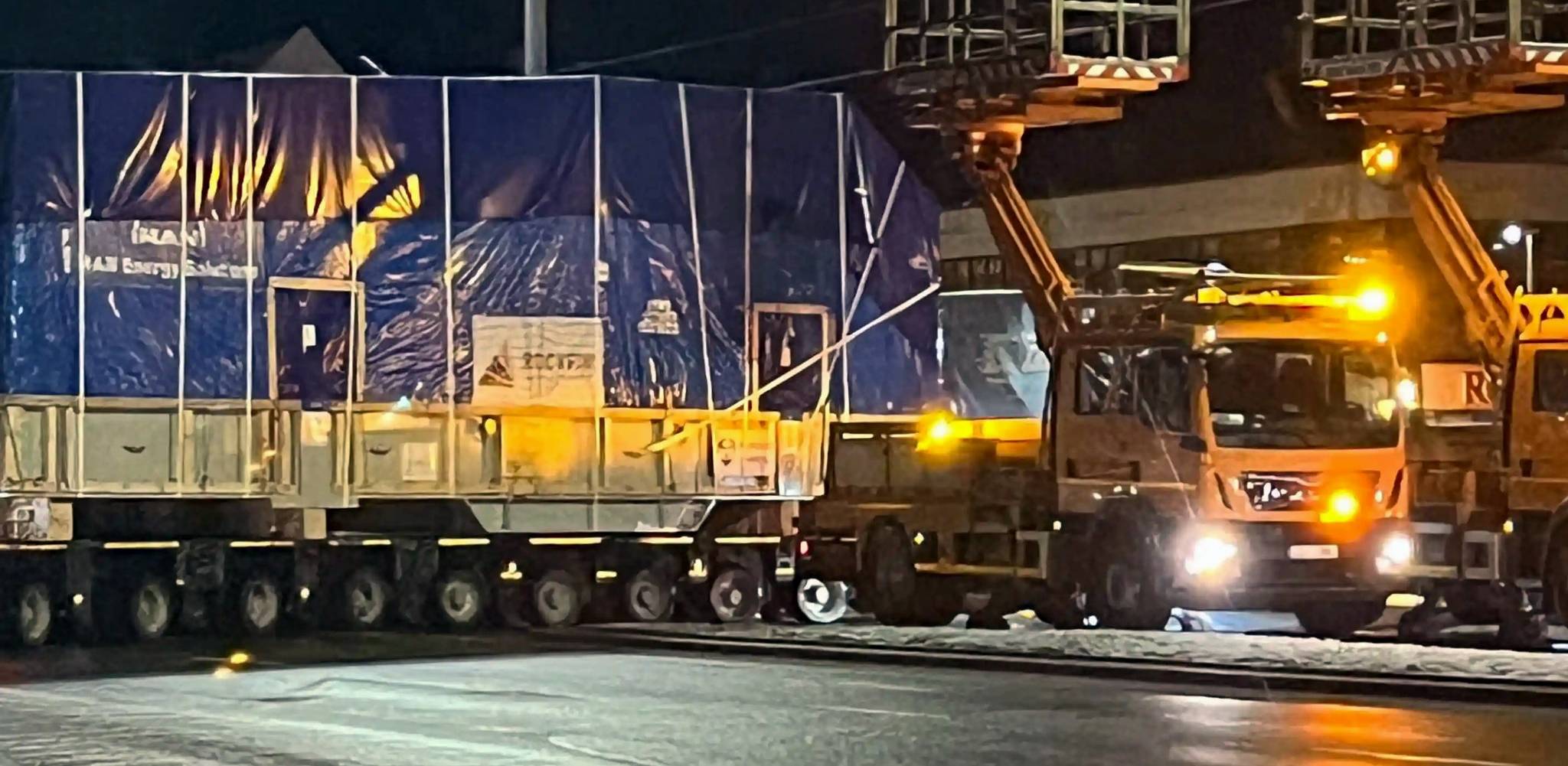 Pojazdy przystosowane do wożenia ładunków ponadgabarytowych (fot. ZTM w Gdańsku)