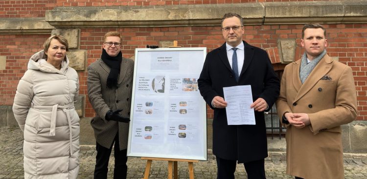 Gdańscy radni PiS zgłosili poprawki do budżetu (fot. Radio Gdańsk/Oskar Bąk)