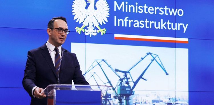 Według informacji Ministerstwa Infrastruktury polskie porty morskie odnotowały w ubiegłym roku rekordowy zysk netto 551,7 mln zł (fot. Facebook/Dariusz Klimczak)