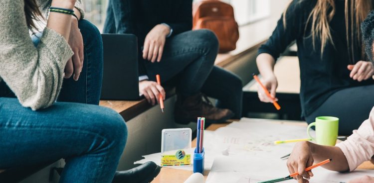 Uczniowie sopockich szkół wybrali 14 projektów w ramach Młodzieżowego Budżetu Obywatelskiego (fot. Pixabay)