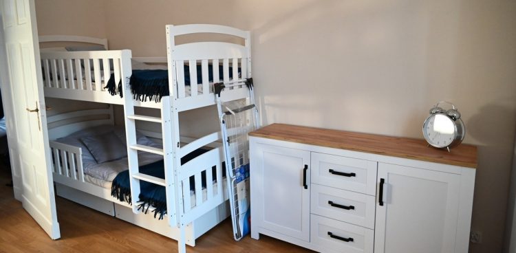 W Słupsku otwarto mieszkanie dla bezdomnych matek z małymi dziećmi i kobiet w ciąży (fot. UM Słupsk)