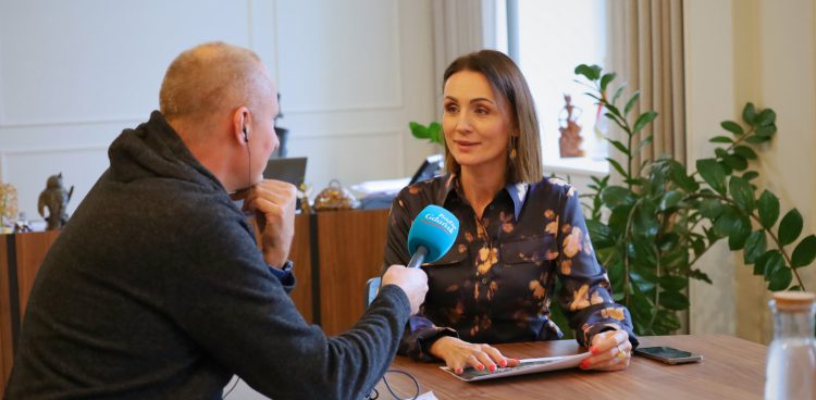 Sebastian Kwiatkowski i Beata Rutkiewicz (fot. Pomorski Urząd Wojewódzki)
