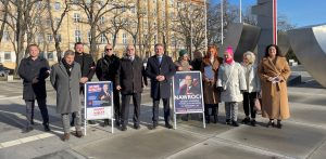 Rozpoczęto pomorską zbiórkę podpisów pod kandydaturą Karola Nawrockiego na prezydenta (fot. Radio Gdańsk/Tymon Nieśmiałek)